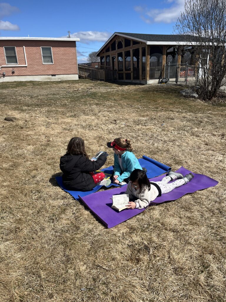 outdoor classroom, outdoor learning