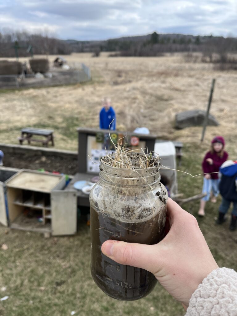 outdoor classroom, outdoor learning